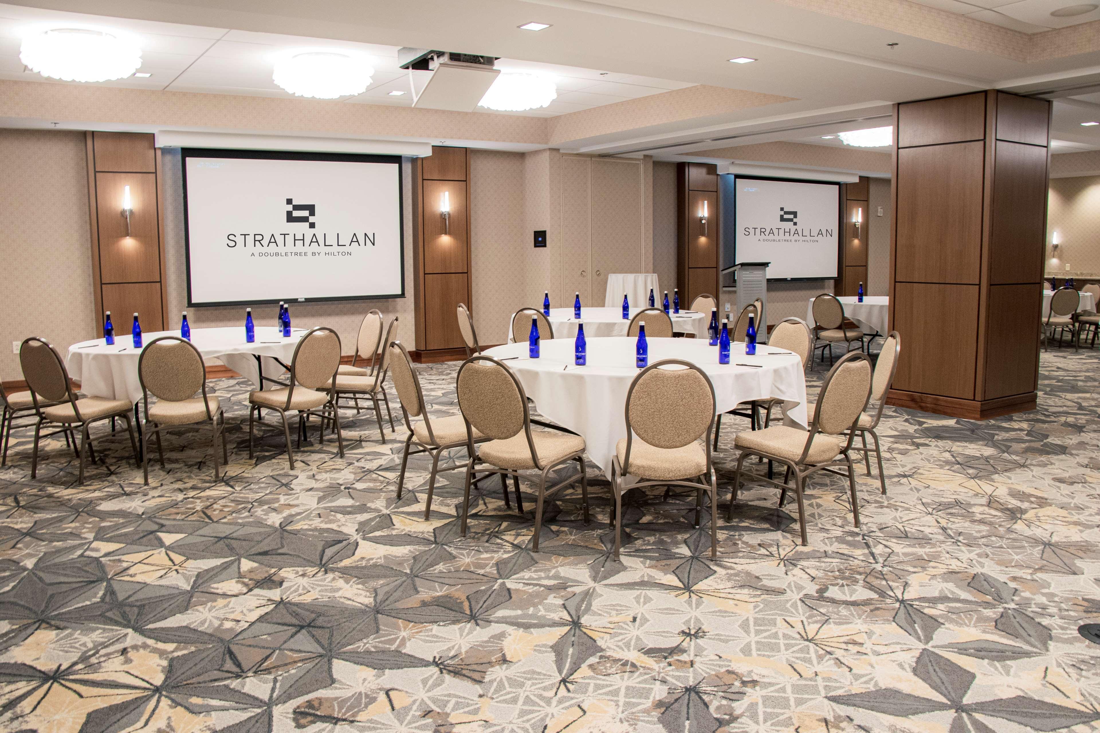 The Strathallan - A Doubletree By Hilton Рочестър Екстериор снимка