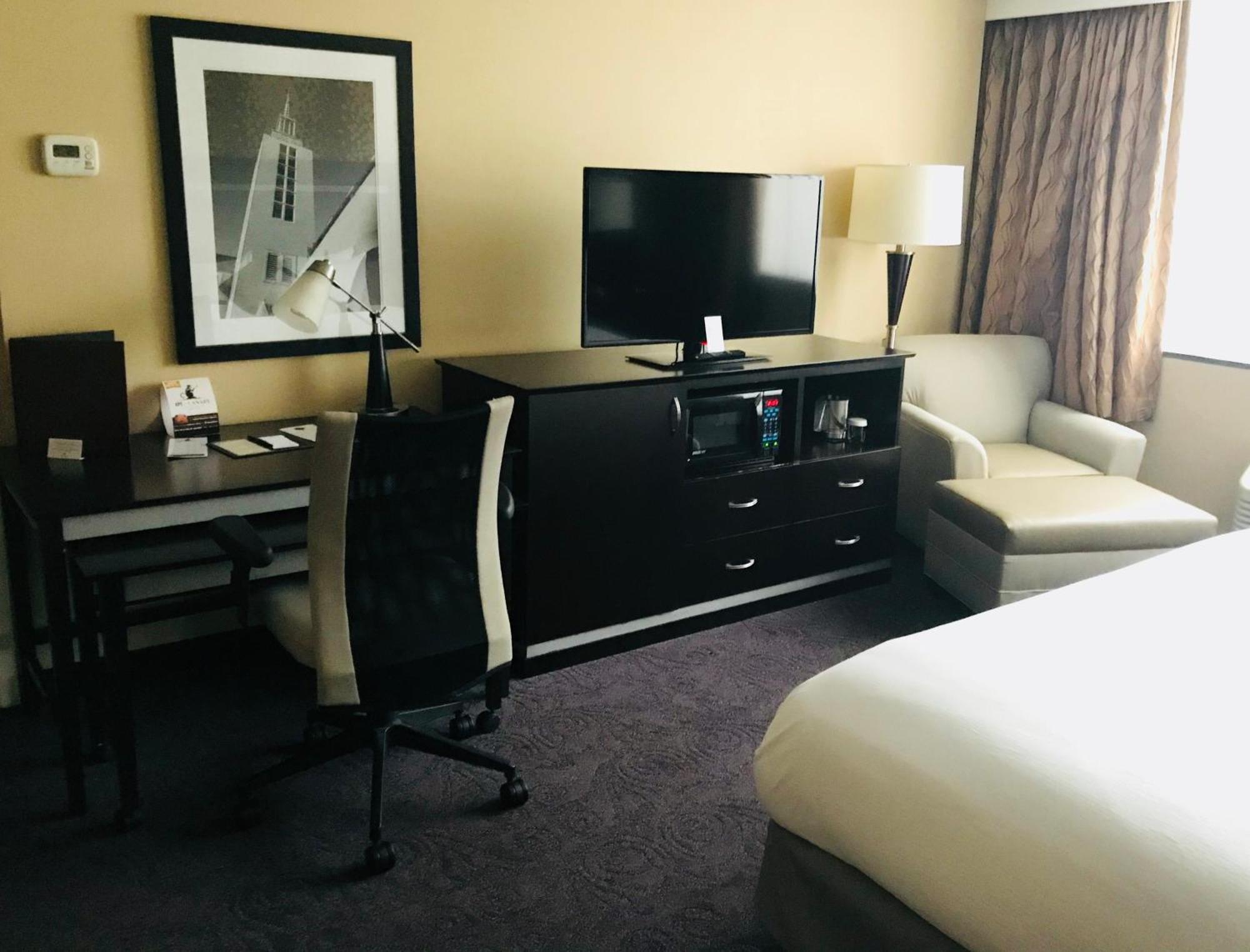 The Strathallan - A Doubletree By Hilton Рочестър Екстериор снимка