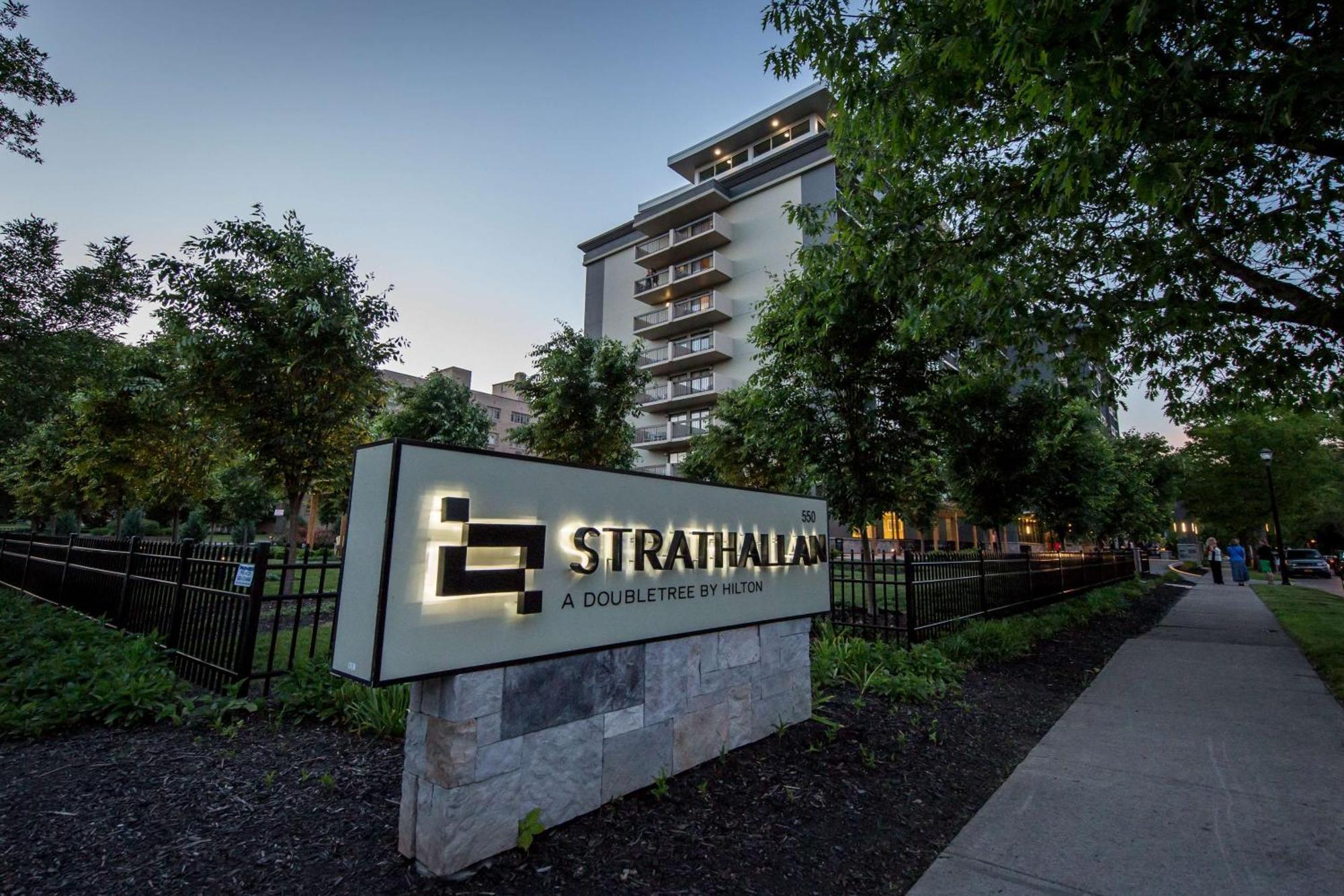 The Strathallan - A Doubletree By Hilton Рочестър Екстериор снимка