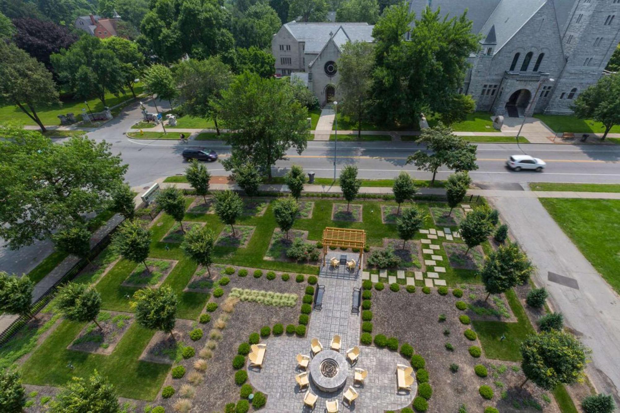 The Strathallan - A Doubletree By Hilton Рочестър Екстериор снимка